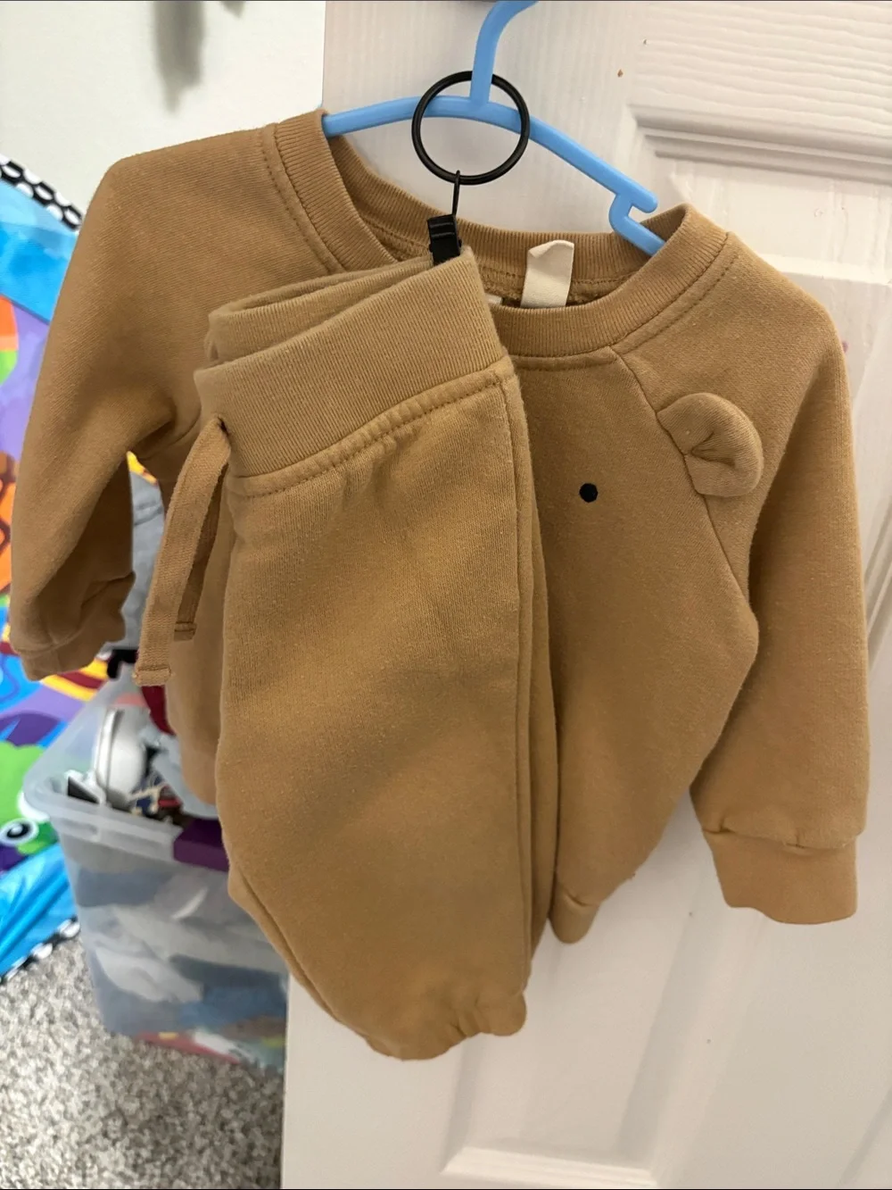 Gap Kids Brown Bear Sweatshirt